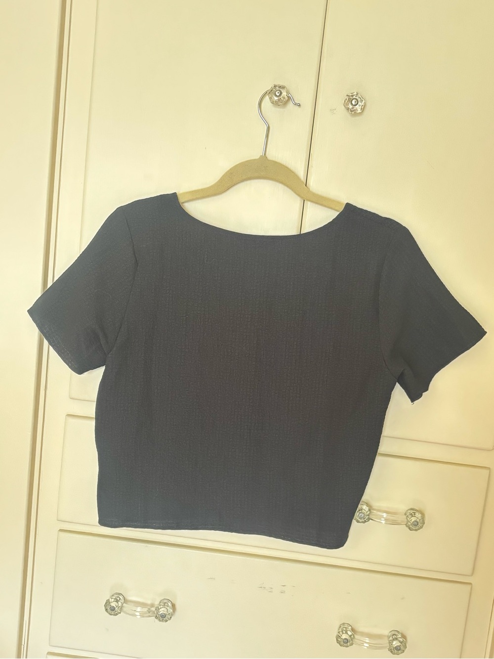 Black Button-Front Short Sleeve Top - Women's Basics - Picture 2 of 4